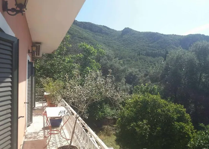 بيت للعطل Nefeli's *