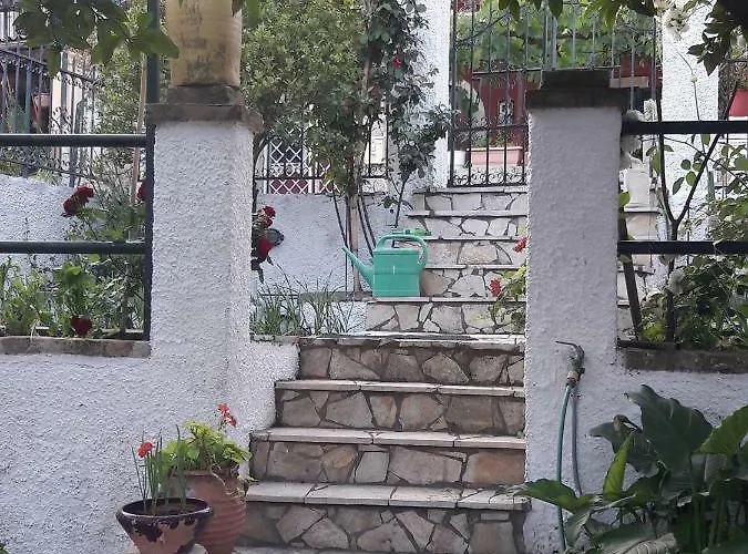Nefeli's Ferienhaus *